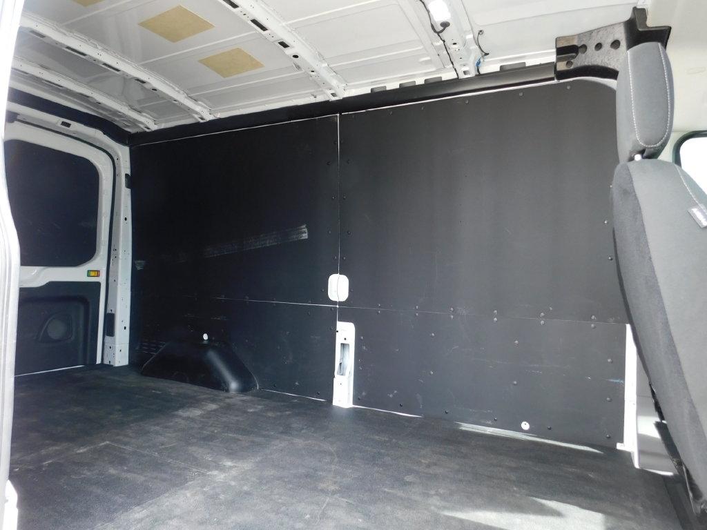 Ford Transit 250 Van Med. Roof w/Sliding Pass. 148-in. WB 2023