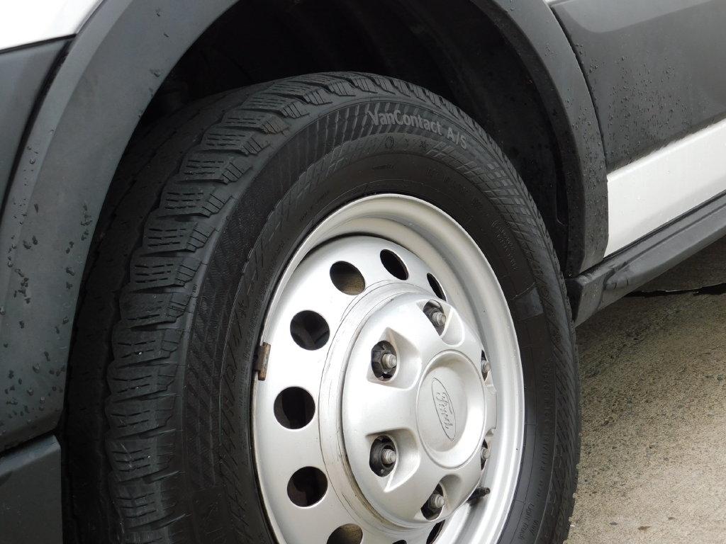 Ford Transit 250 Van Med. Roof w/Sliding Pass. 148-in. WB 2023