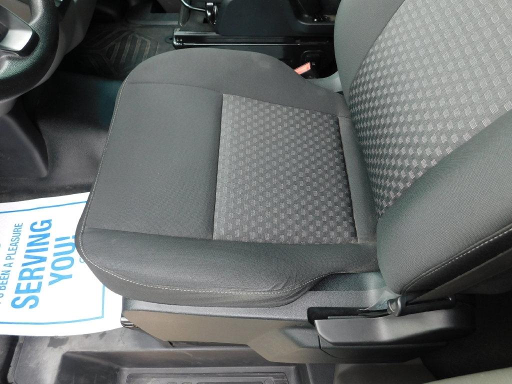 Ford Transit 250 Van Med. Roof w/Sliding Pass. 148-in. WB 2023