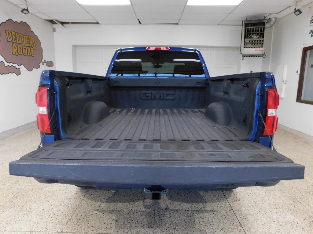 GMC Sierra 1500 Base Double Cab 4WD 2017