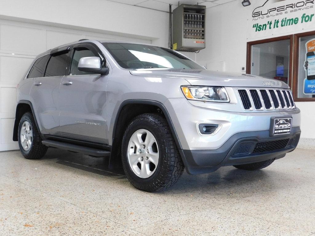 Jeep Grand Cherokee Laredo 4WD 2016