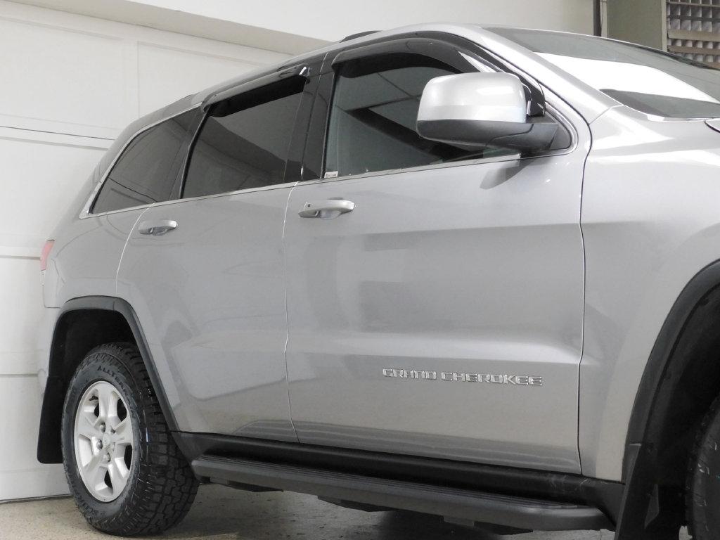 Jeep Grand Cherokee Laredo 4WD 2016
