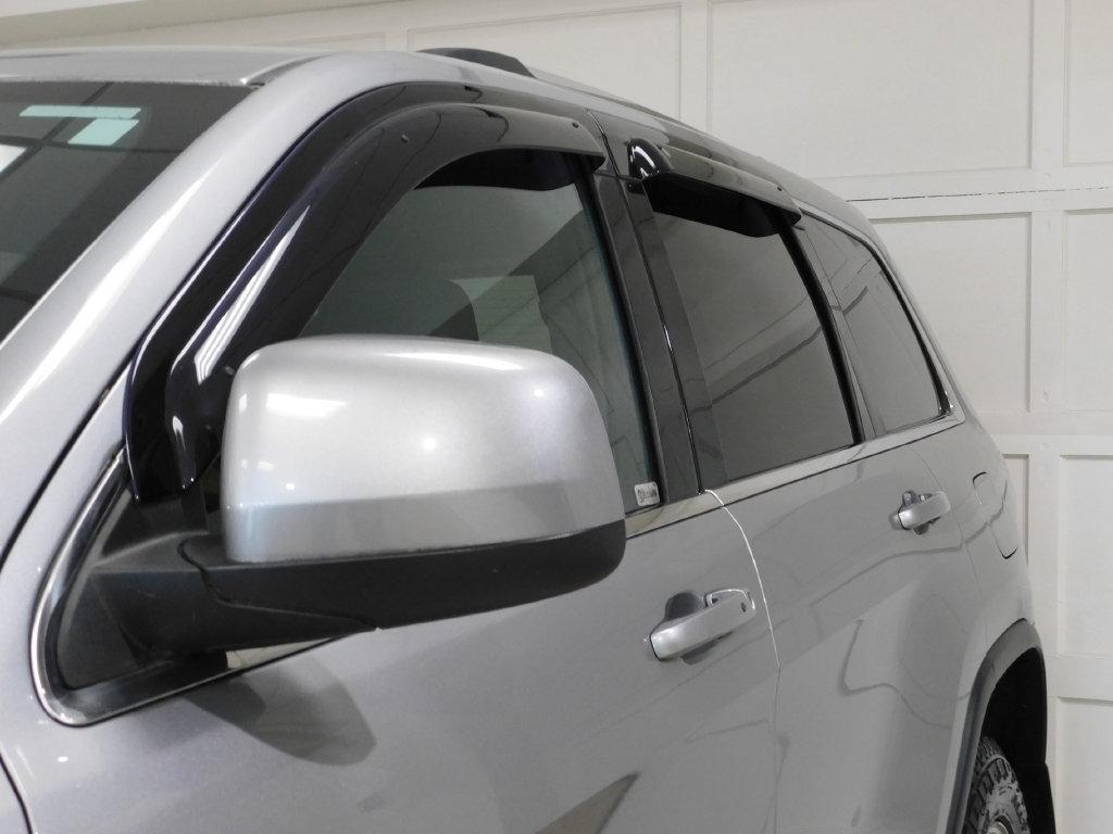 Jeep Grand Cherokee Laredo 4WD 2016