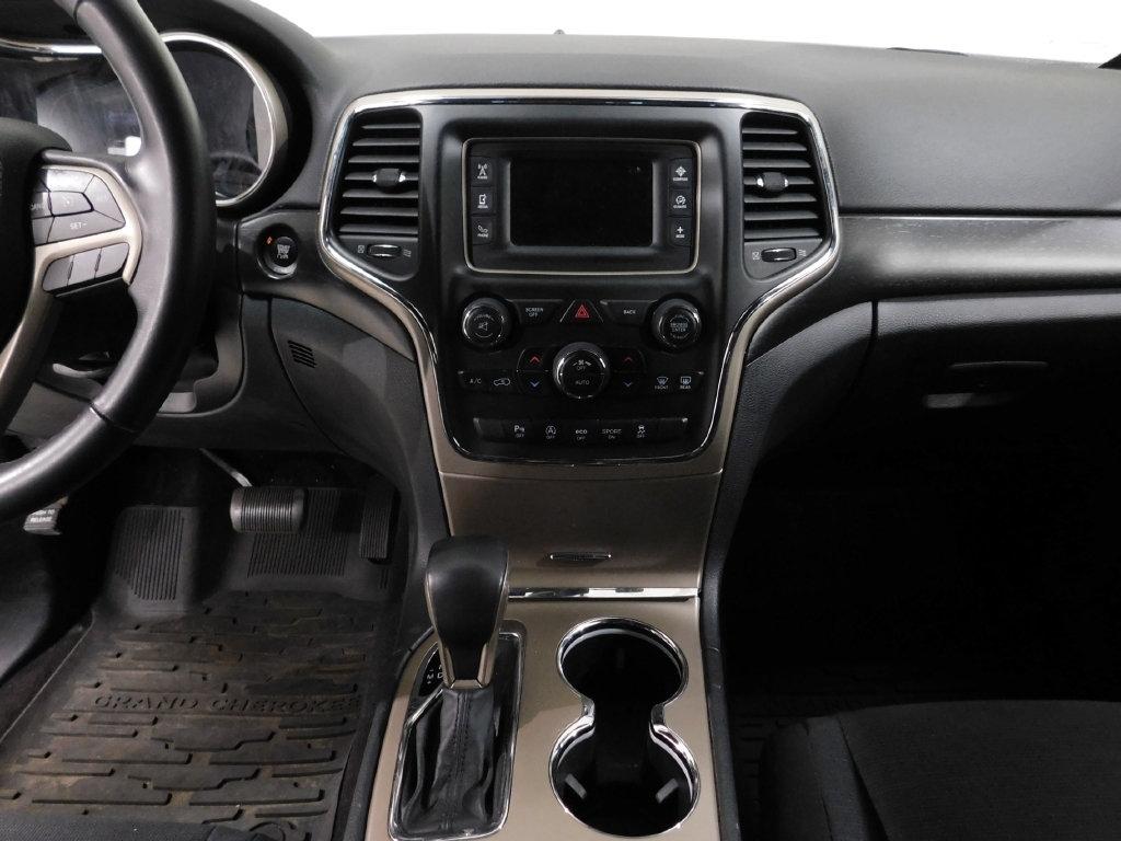 Jeep Grand Cherokee Laredo 4WD 2016