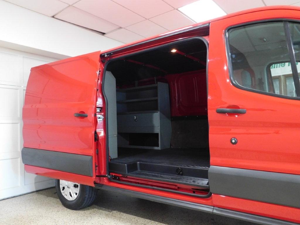 Ford Transit 150 Van Low Roof w/Sliding Pass. 130-in. WB 2015