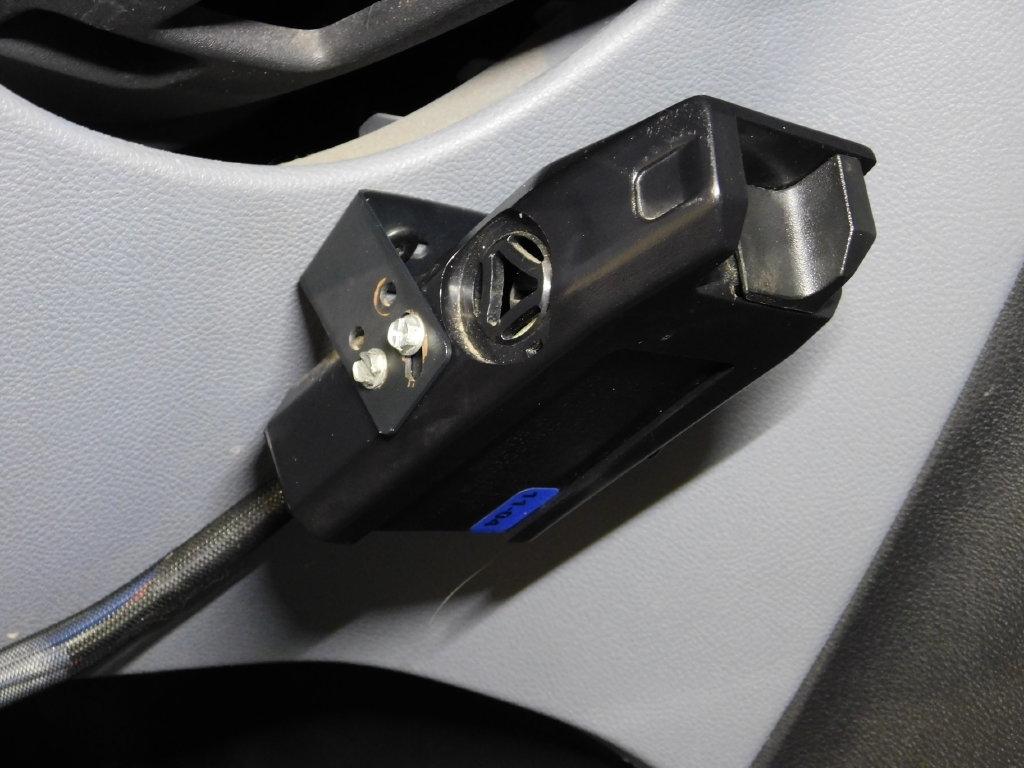 Ford Transit 150 Van Low Roof w/Sliding Pass. 130-in. WB 2015