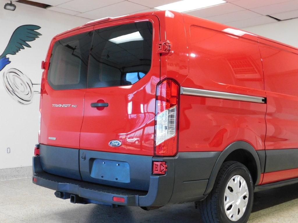 Ford Transit 150 Van Low Roof w/Sliding Pass. 130-in. WB 2015
