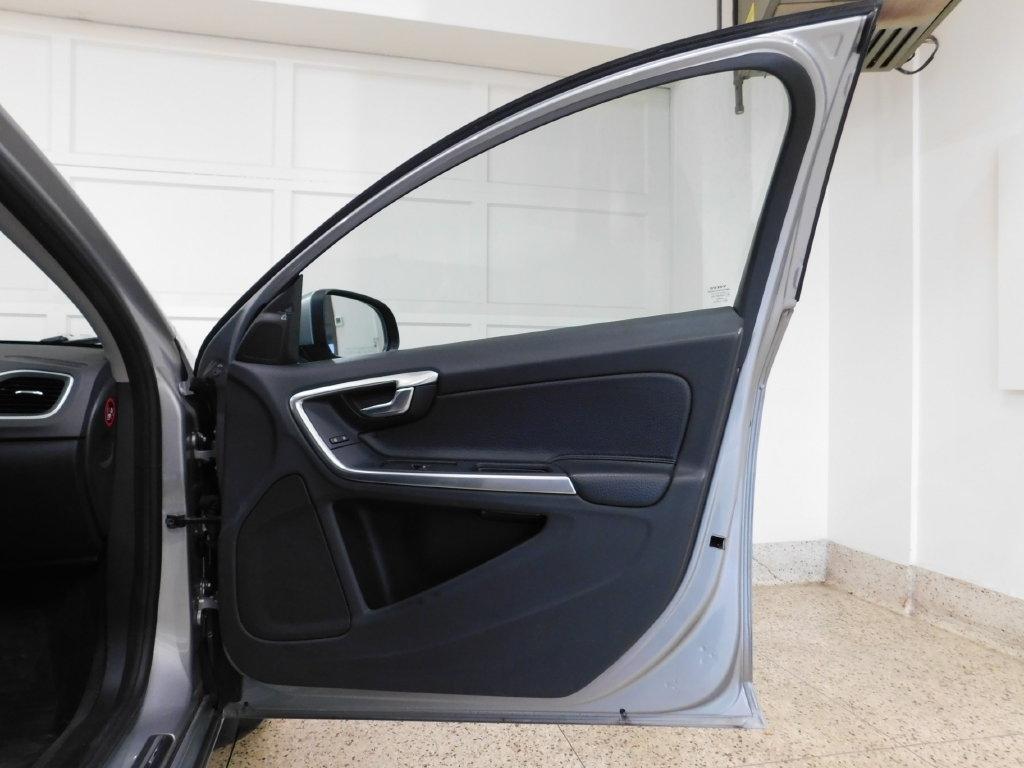 Volvo S60  2012