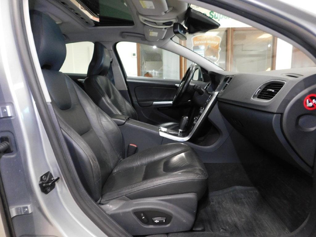 Volvo S60  2012