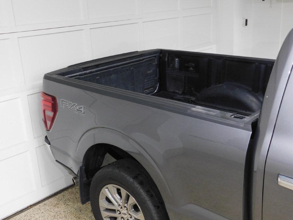Ford F-150 Lariat SuperCrew 4WD 2024