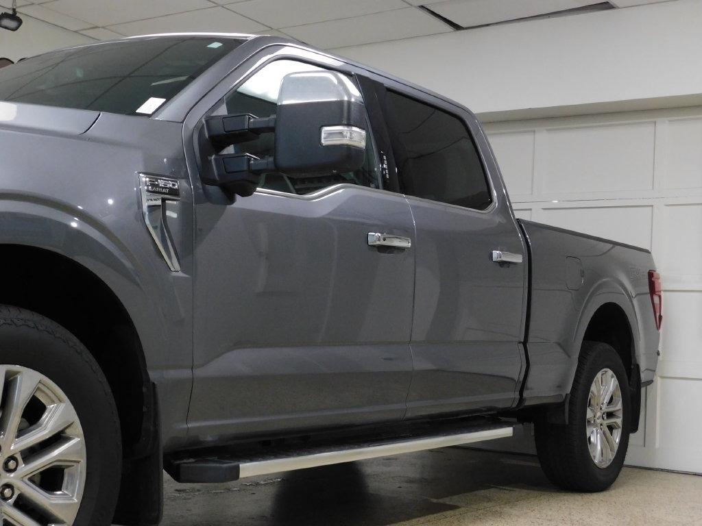 Ford F-150 Lariat SuperCrew 4WD 2024