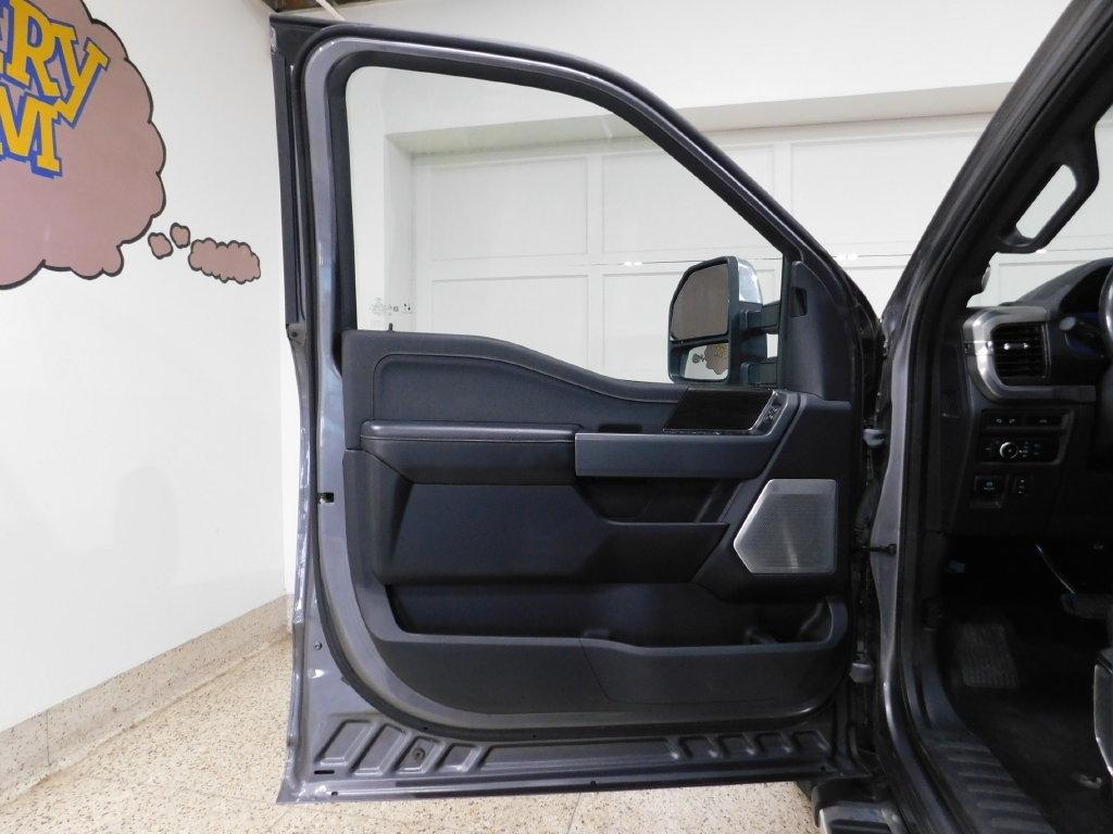 Ford F-150 Lariat SuperCrew 4WD 2024
