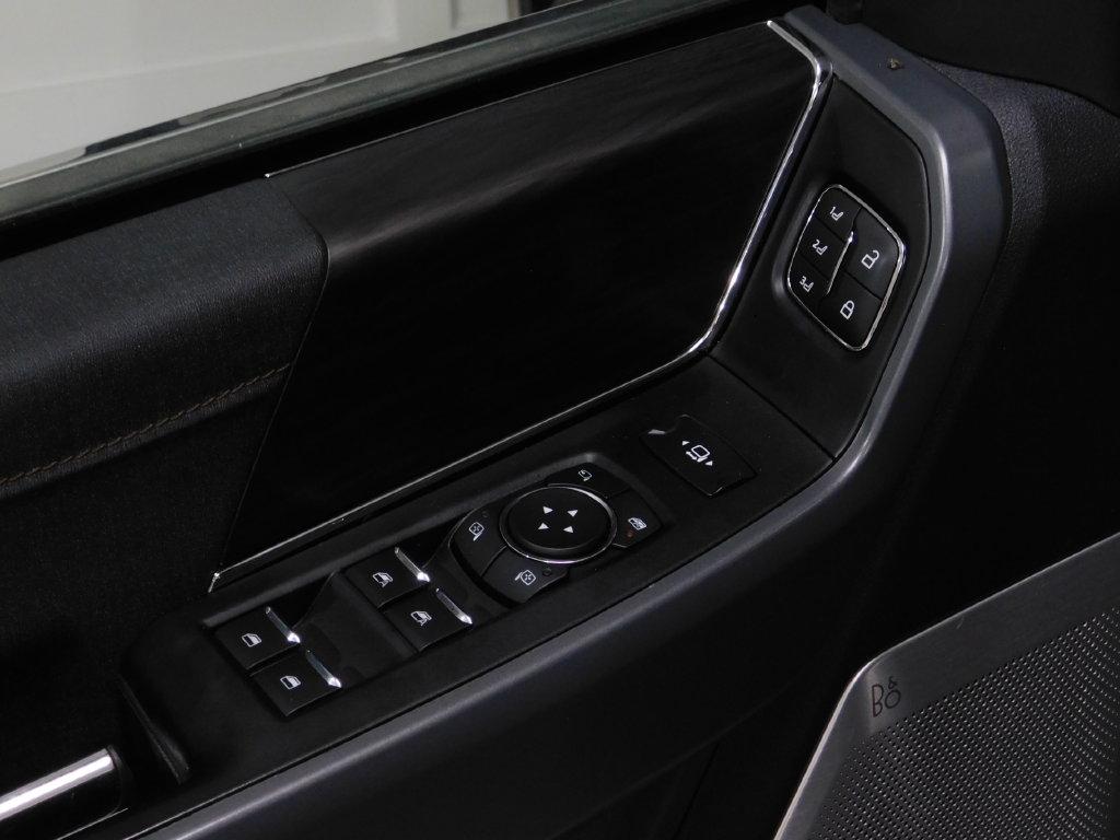 Ford F-150 Lariat SuperCrew 4WD 2024