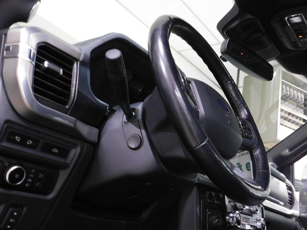 Ford F-150 Lariat SuperCrew 4WD 2024