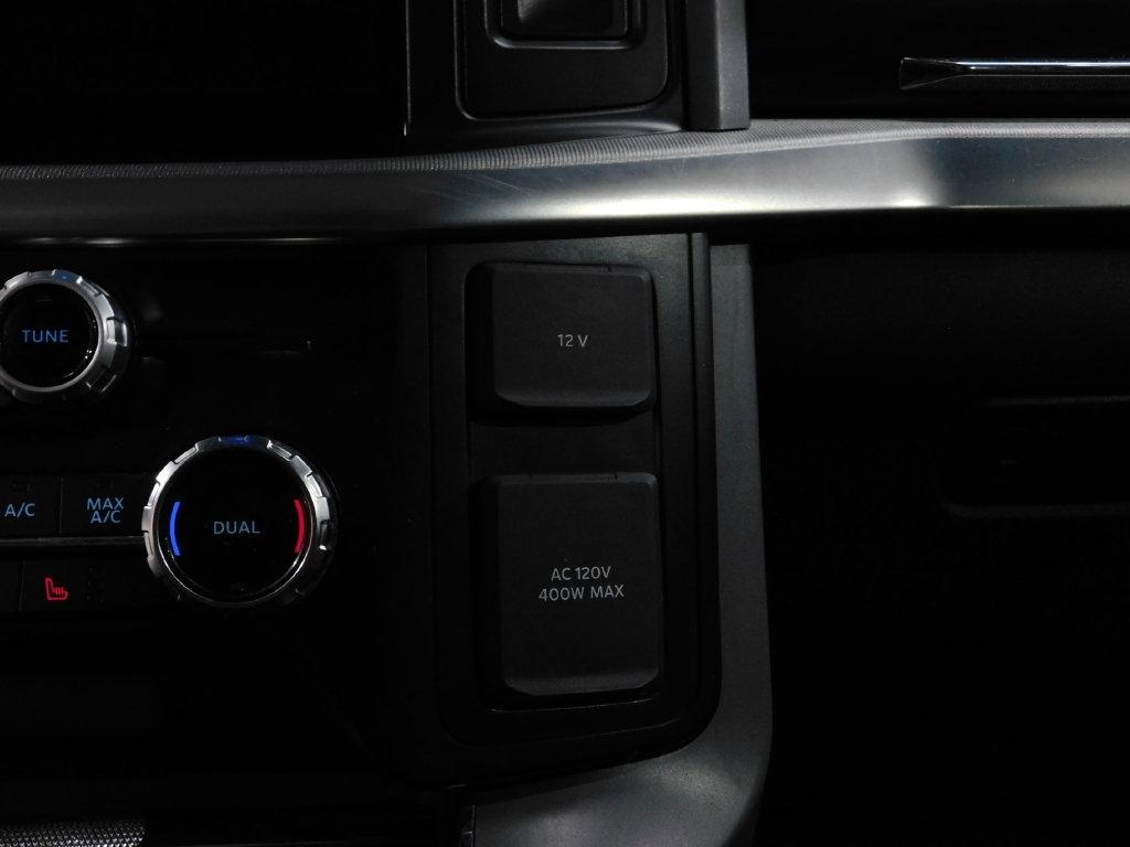 Ford F-150 Lariat SuperCrew 4WD 2024