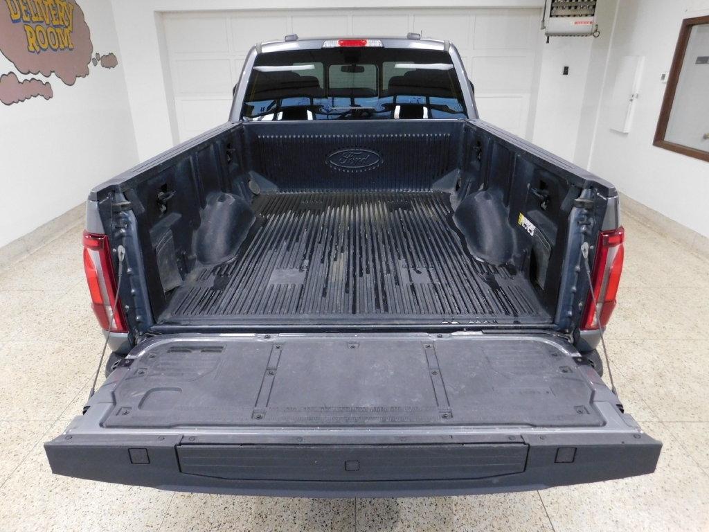 Ford F-150 Lariat SuperCrew 4WD 2024