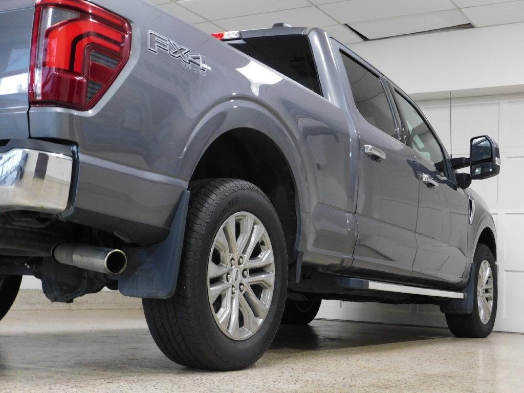 Ford F-150 Lariat SuperCrew 4WD 2024