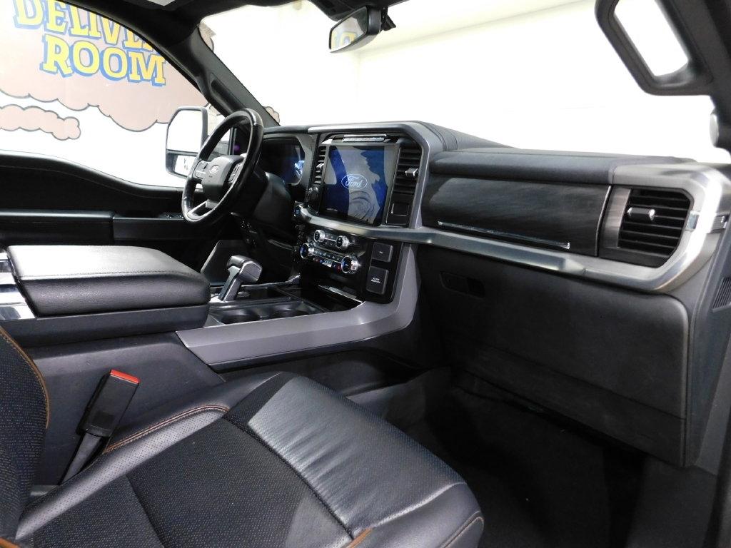 Ford F-150 Lariat SuperCrew 4WD 2024