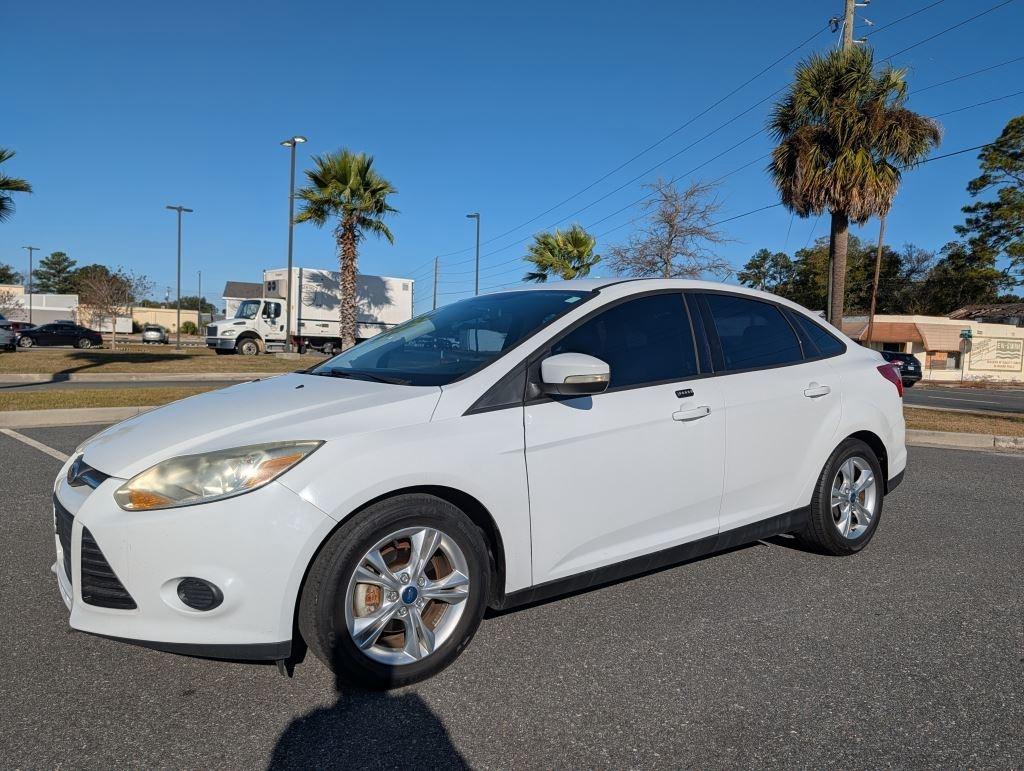 2014 Ford Focus 4dr Sdn SE