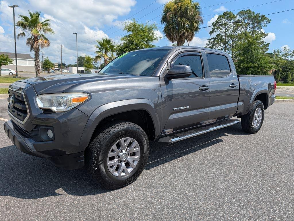 2017 Toyota Tacoma SR5 Double Cab 6' Bed V6 4x2 AT (Natl)