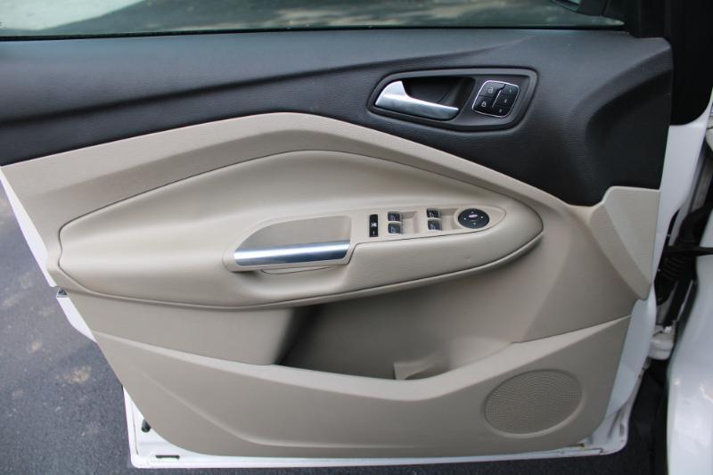 Ford Escape Titanium FWD 2014