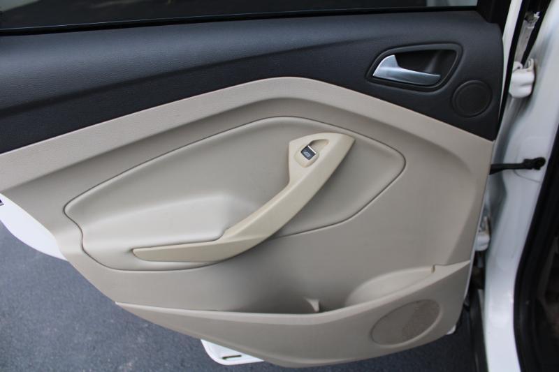 Ford Escape Titanium FWD 2014