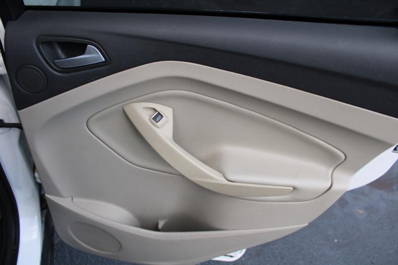 Ford Escape Titanium FWD 2014