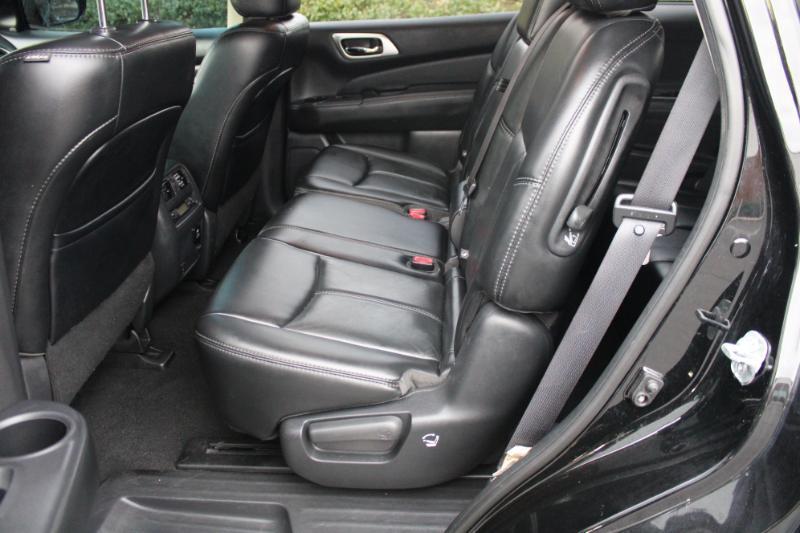 Nissan Pathfinder Platinum 2WD 2017