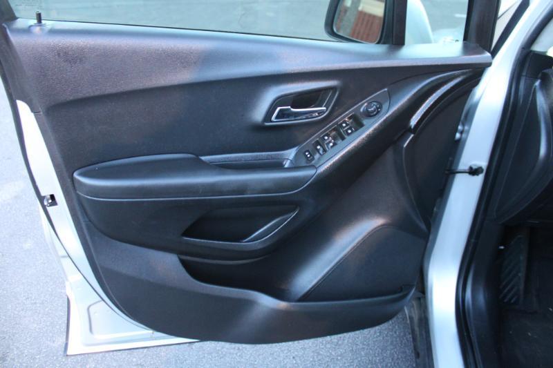 Chevrolet Trax LS FWD 2015