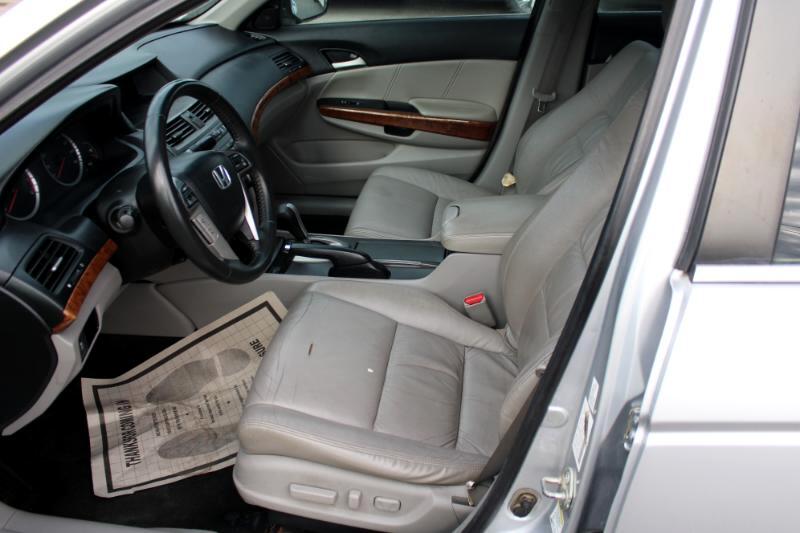 Honda Accord EX-L V6 Sedan AT 2012