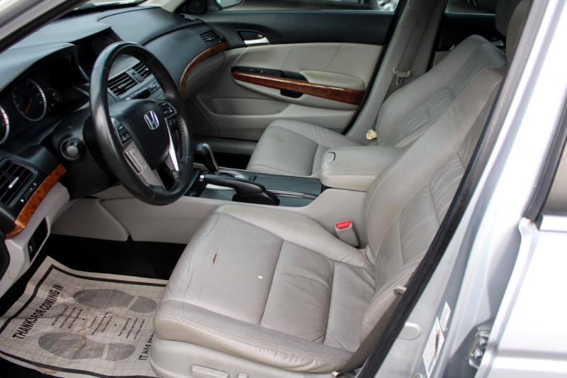 Honda Accord EX-L V6 Sedan AT 2012