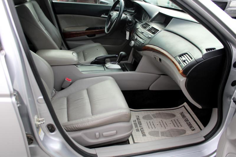 Honda Accord EX-L V6 Sedan AT 2012