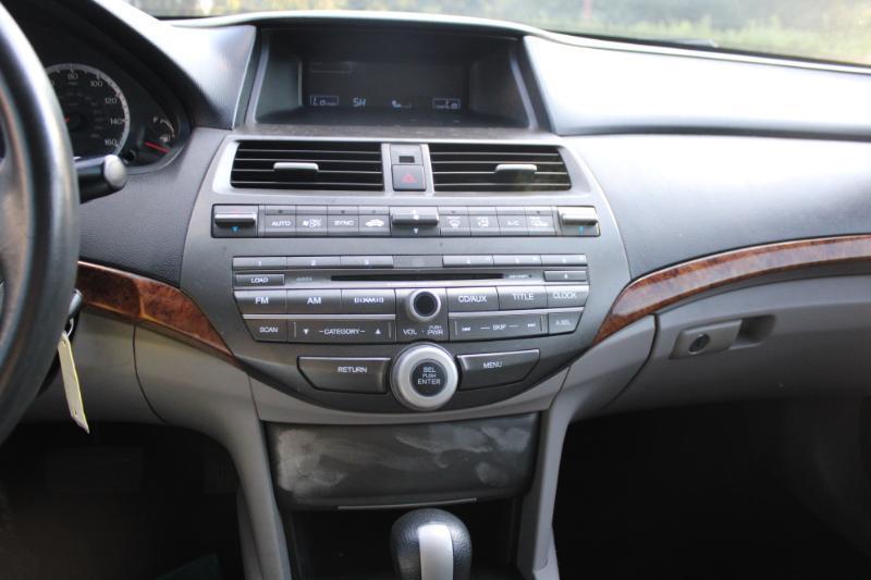 Honda Accord EX-L V6 Sedan AT 2012