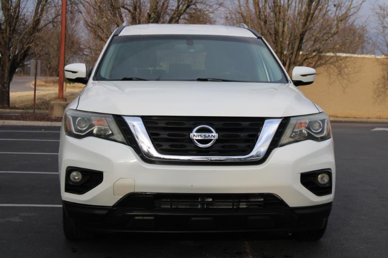 Nissan Pathfinder Platinum 2WD 2017