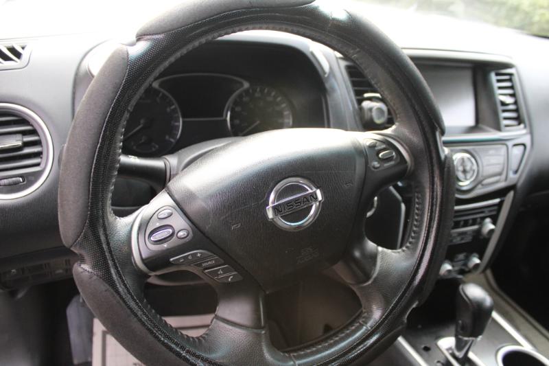 Nissan Pathfinder Platinum 2WD 2017