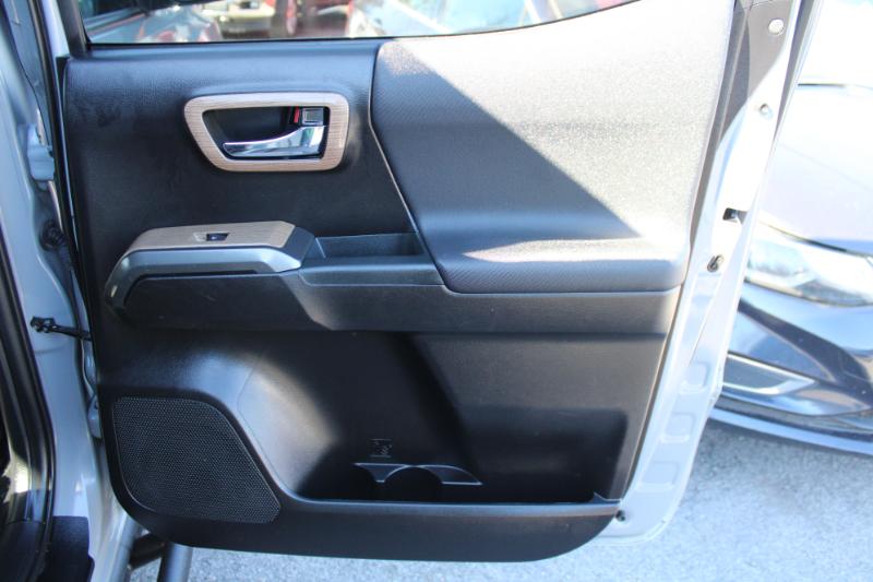 Toyota Tacoma SR5 Double Cab Long Bed V6 6AT 4WD 2020