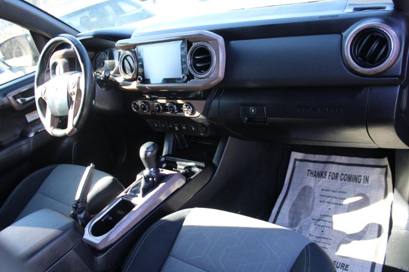 Toyota Tacoma SR5 Double Cab Long Bed V6 6AT 4WD 2020