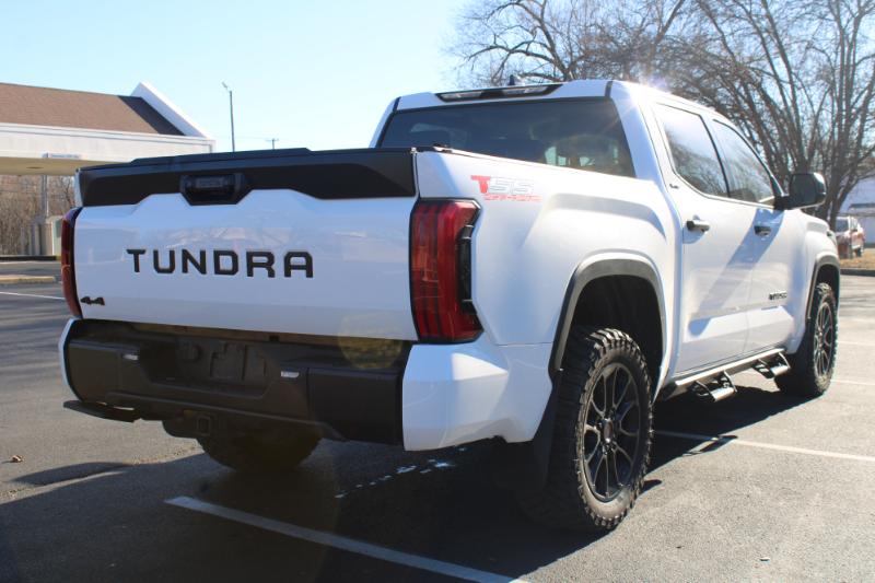Toyota Tundra SR5 CrewMax 4WD 2023