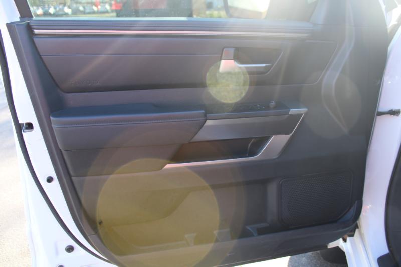 Toyota Tundra SR5 CrewMax 4WD 2023