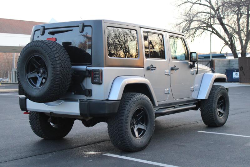 Jeep Wrangler Unlimited Sahara 4WD 2014
