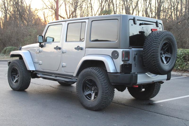 Jeep Wrangler Unlimited Sahara 4WD 2014