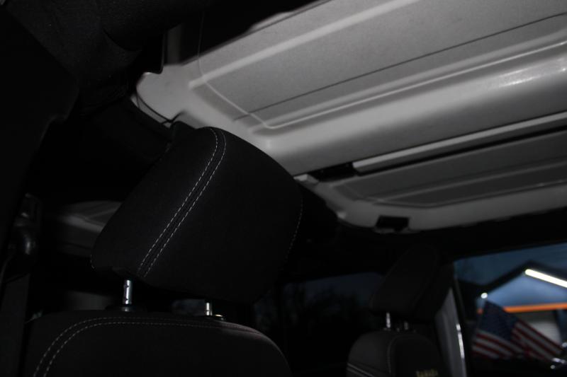 Jeep Wrangler Unlimited Sahara 4WD 2014