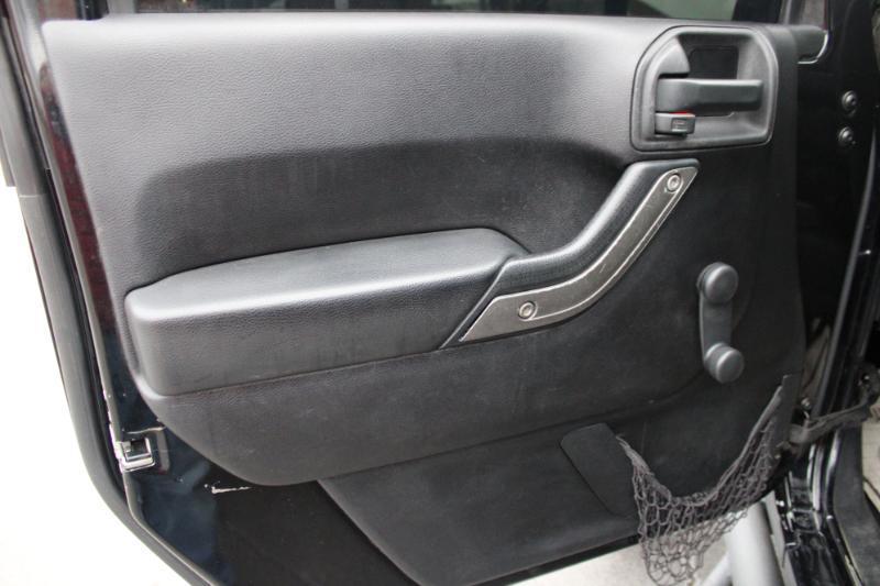 Jeep Wrangler Unlimited Sport 4WD 2015