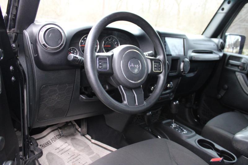 Jeep Wrangler Unlimited Sport 4WD 2015