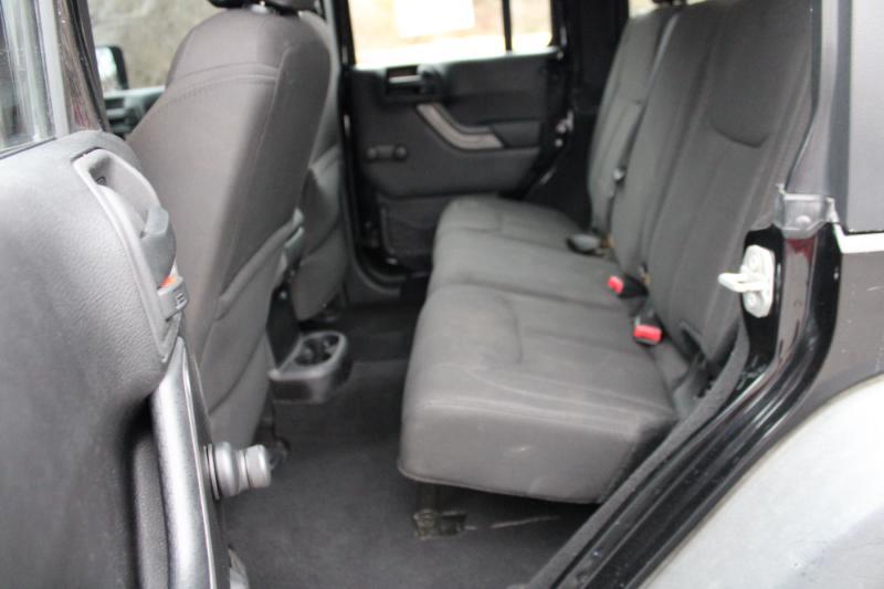 Jeep Wrangler Unlimited Sport 4WD 2015