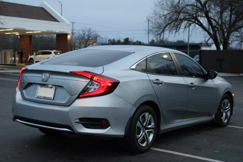 Honda Civic LX Honda Sensing Sedan CVT 2020