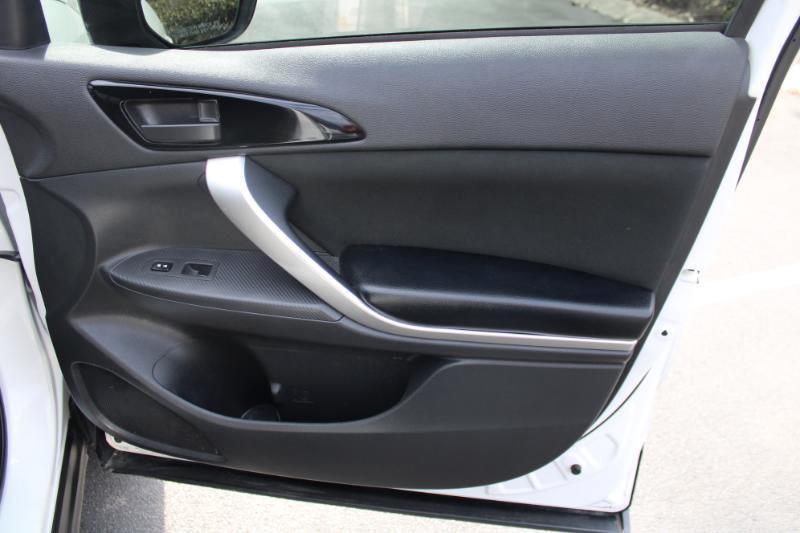 Mitsubishi Eclipse Cross LE AWD 2018