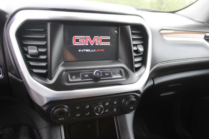 GMC Acadia SLE-1 FWD 2019
