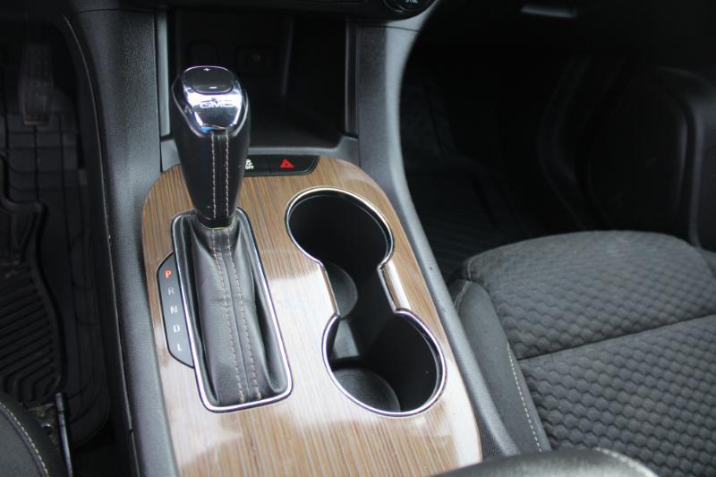 GMC Acadia SLE-1 FWD 2019