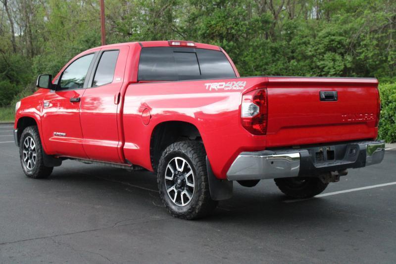 Toyota Tundra SR5 5.7L V8 Double Cab 4WD 2015